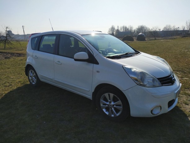 Nissan Note I (E11) · Рестайлинг, 2012 г.