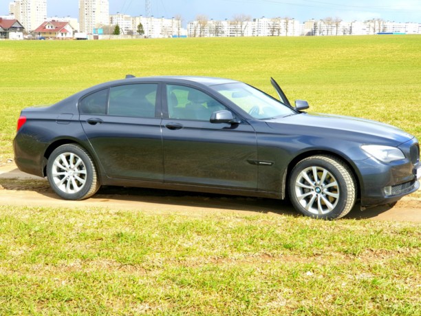 BMW 7 серия F01, F04, 2010 г.