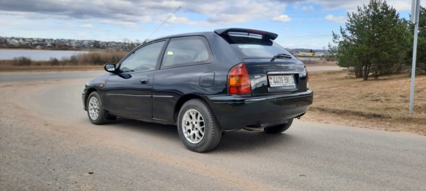Mazda 323 BJ, 1999 г.