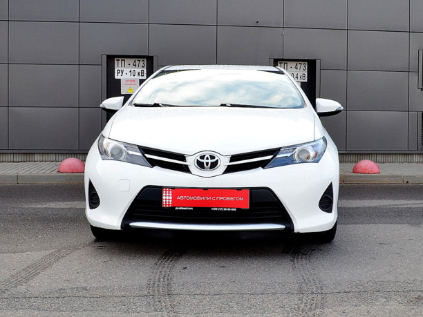 Toyota Auris II (E180), 2014 г.