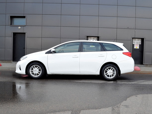 Toyota Auris II (E180), 2014 г.