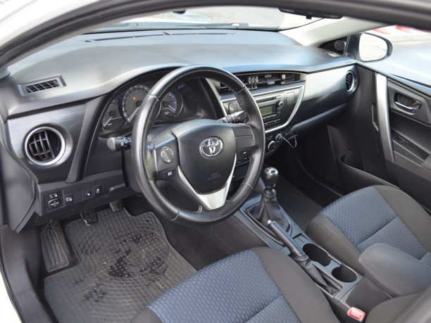 Toyota Auris II (E180), 2014 г.
