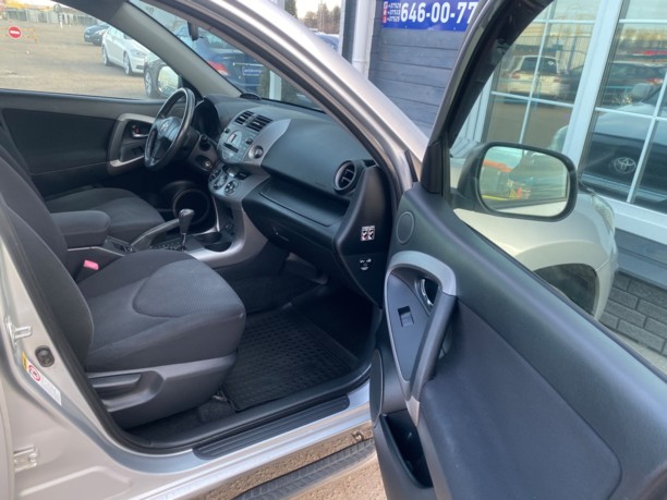 Toyota RAV4 III (XA30), 5 мест, 2006 г.