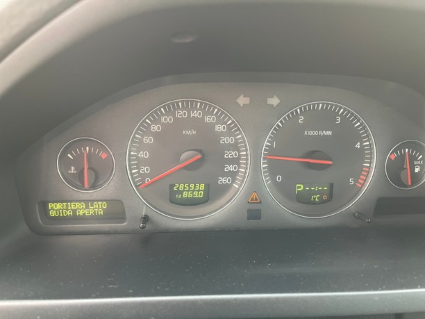 Volvo XC90 I, 5 мест, 2006 г.