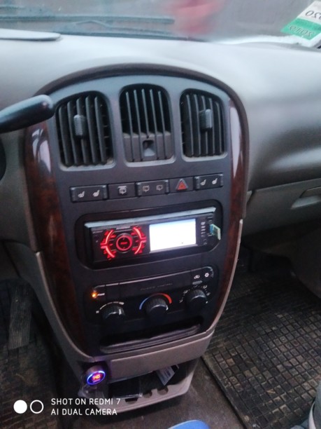 Dodge Caravan IV, 7 мест, 2002 г.