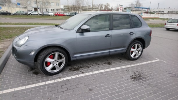Porsche Cayenne 955, 2003 г.