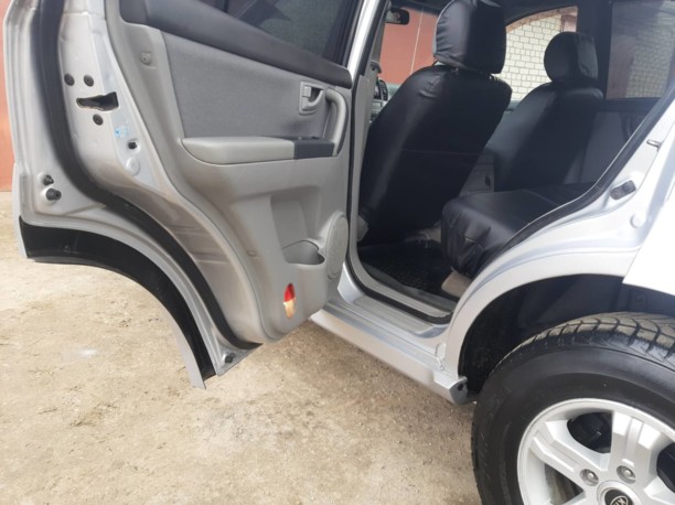 Kia Sorento I, 5 мест, 2005 г.