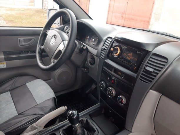 Kia Sorento I, 5 мест, 2005 г.