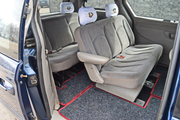 Dodge Caravan IV, 7 мест, 2002 г.