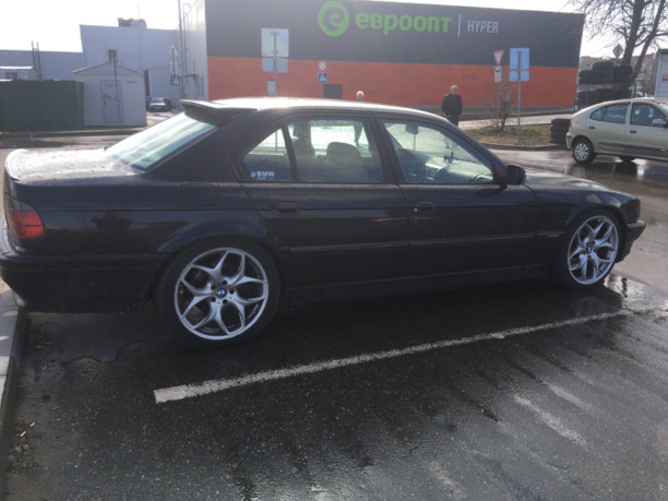 BMW 7 серия E38, 1997 г.