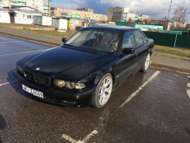 BMW 7 серия E38, 1997 г.
