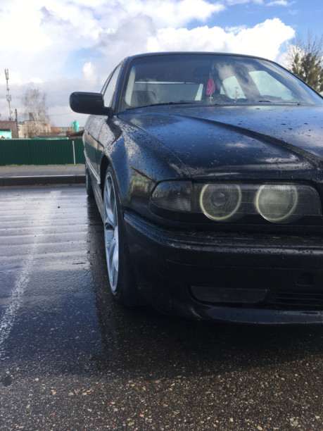 BMW 7 серия E38, 1997 г.