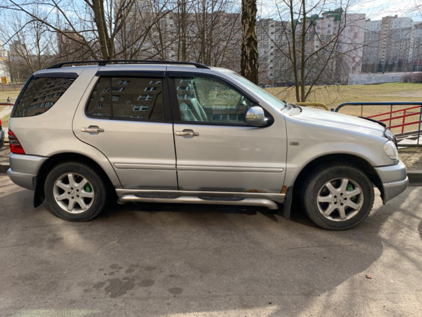 Mercedes-Benz M-Класс W163, 5 мест, 2000 г.
