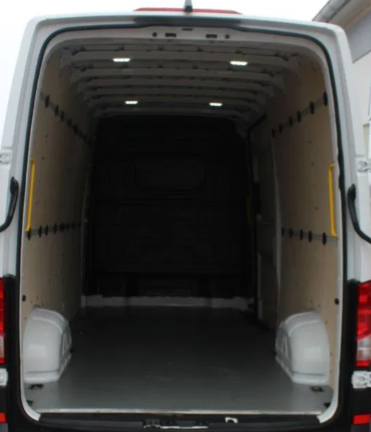 Volkswagen Crafter L4H3, 2018 г.