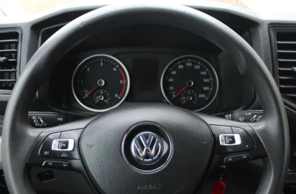 Volkswagen Crafter L4H3, 2018 г.