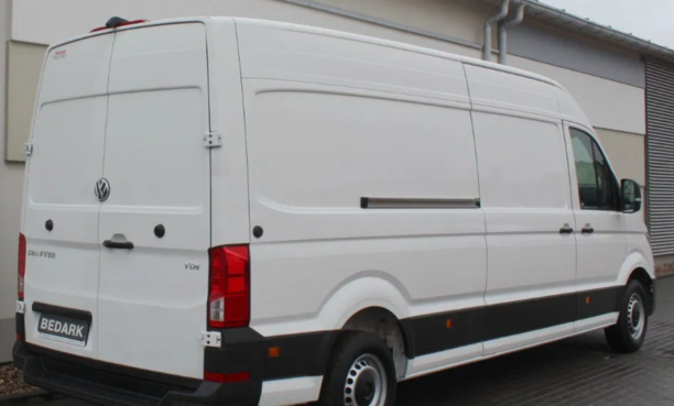 Volkswagen Crafter L4H3, 2018 г.