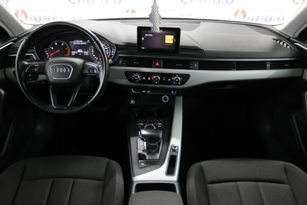 Audi A4 B9, 2017 г.