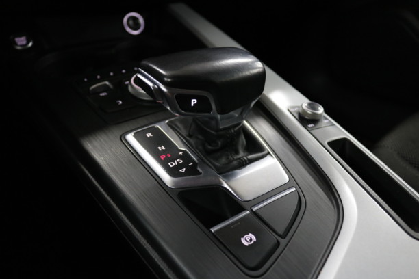 Audi A4 B9, 2017 г.