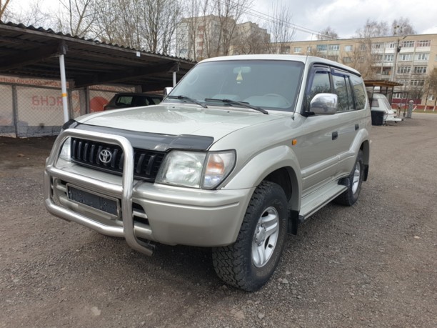 Toyota Land Cruiser Prado J90 · Рестайлинг, 5 мест, 1999 г.