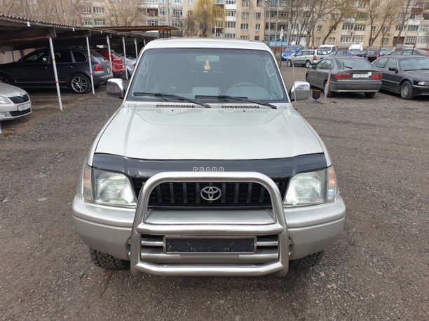 Toyota Land Cruiser Prado J90 · Рестайлинг, 5 мест, 1999 г.