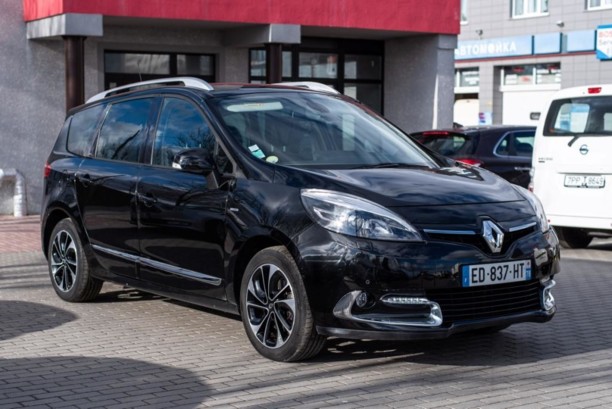 Renault Grand Scenic III · 2-й рестайлинг, 7 мест, 2016 г.