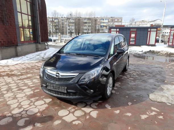 Opel Zafira C, 7 мест, 2013 г.