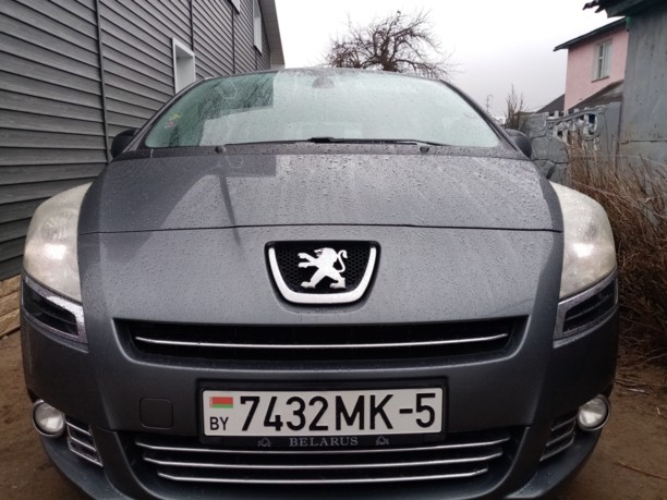 Peugeot 5008 I, 5 мест, 2011 г.