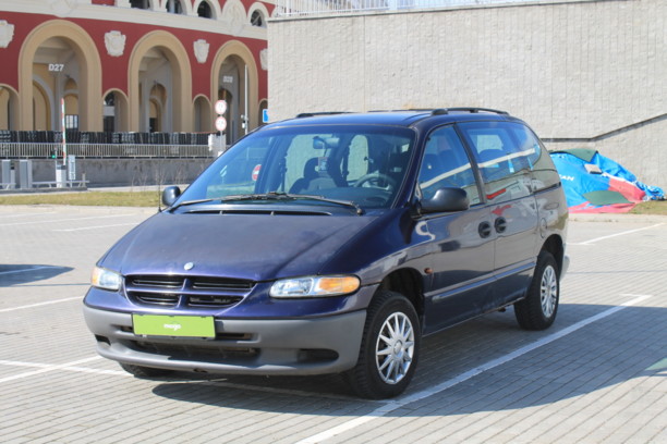Chrysler Voyager III, 7 мест, 1997 г.