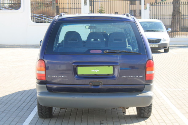 Chrysler Voyager III, 7 мест, 1997 г.