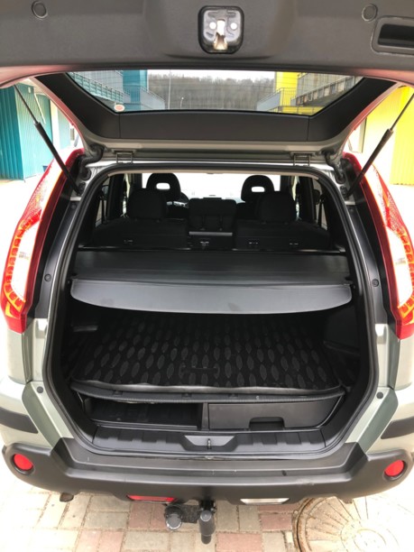 Nissan X-Trail II (T31) · Рестайлинг, 5 мест, 2012 г.