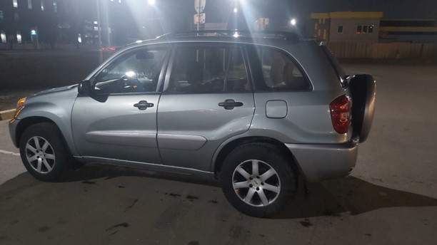 Toyota RAV4 II (XA20) · Рестайлинг, 5 мест, 2005 г.