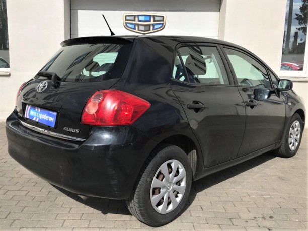 Toyota Auris I (E150), 2009 г.