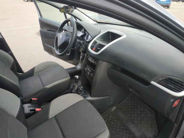 Peugeot 207 I · Рестайлинг, 2011 г.
