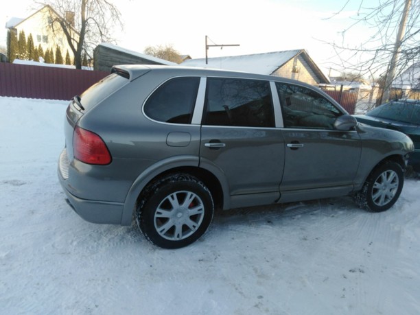 Porsche Cayenne 955, 2004 г.