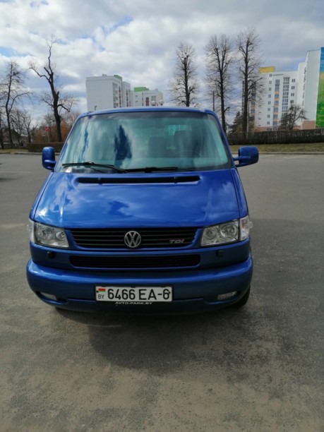 Volkswagen Caravelle T4, 2002 г.
