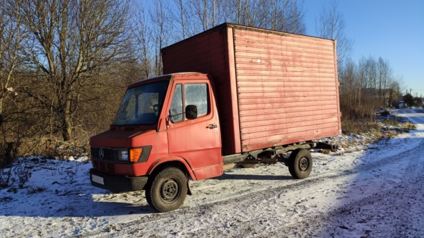 Mercedes Т1 207D - 410D om317, 1988 г.