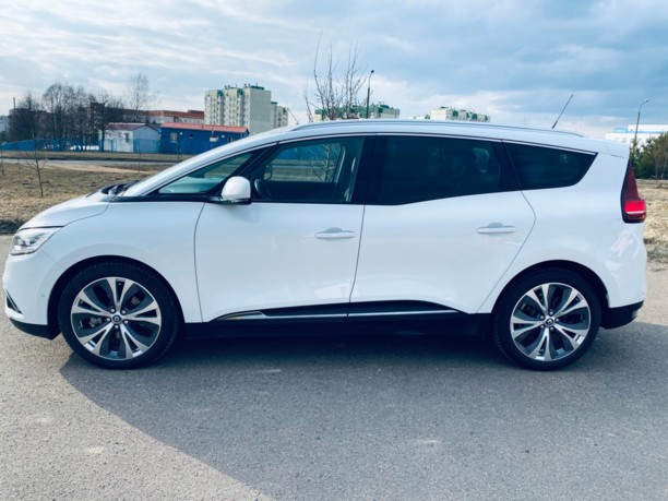 Renault Grand Scenic IV, 5 мест, 2016 г.