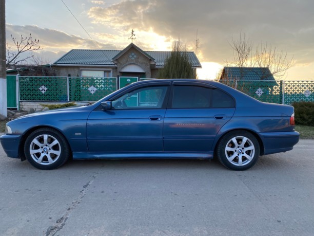 BMW 5 серия E39, 2000 г.