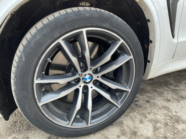 BMW X5 F15, 5 мест, 2016 г.
