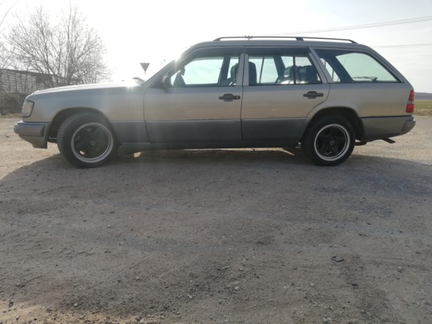Mercedes-Benz E-Класс W124, S124, C124, A124, 1990 г.
