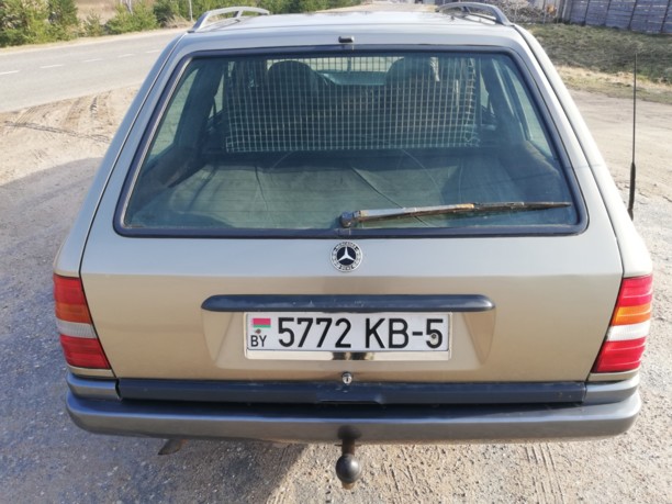 Mercedes-Benz E-Класс W124, S124, C124, A124, 1990 г.