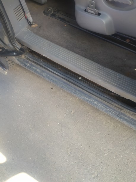 Kia Carnival I, 7 мест, 2000 г.