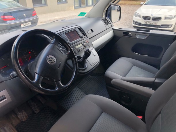 Volkswagen Multivan T5, 2008 г.