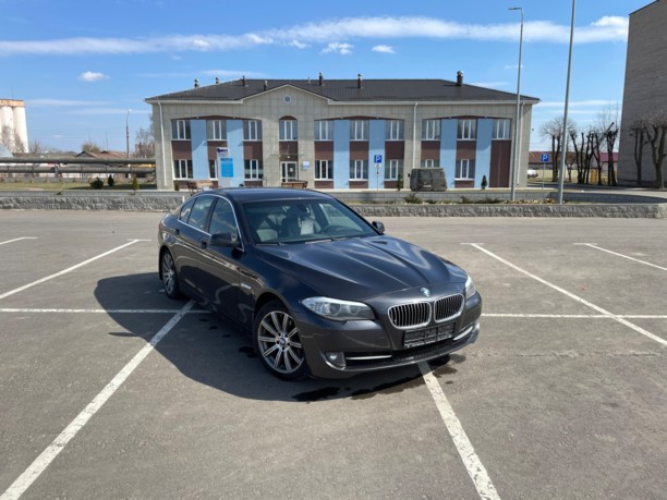 BMW 5 серия F10, F11, 2010 г.