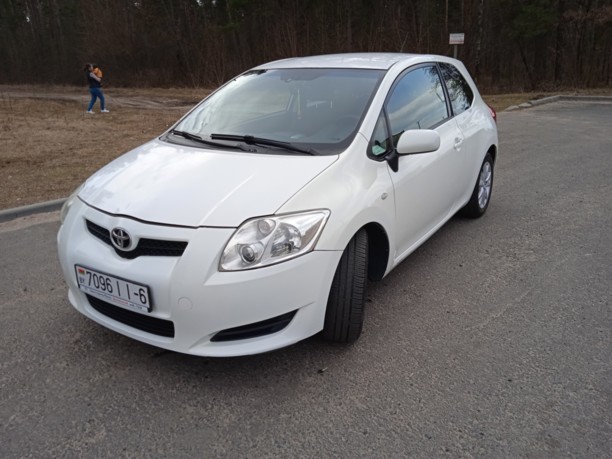 Toyota Auris I (E150), 2009 г.