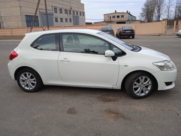 Toyota Auris I (E150), 2009 г.
