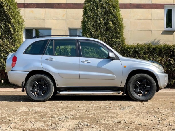 Toyota RAV4 II (XA20), 5 мест, 2001 г.