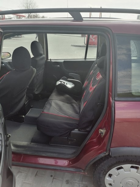 Opel Zafira A, 7 мест, 2000 г.