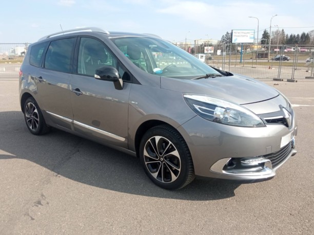 Renault Grand Scenic III · 2-й рестайлинг, 5 мест, 2016 г.