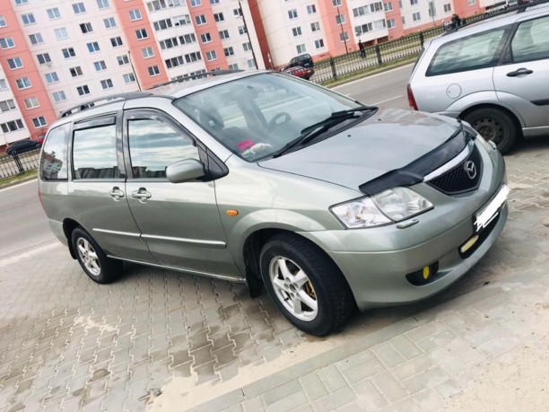 Mazda MPV II, 7 мест, 2002 г.